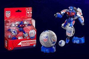 Transformers Toys US Soccer Federation Breakaway 5.5" Action Figure, Robot Toys for Ages 8+