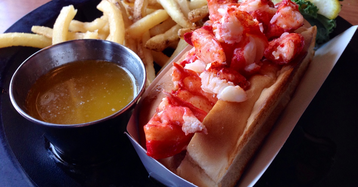 7 Variations of the Classic, Buttery Lobster Roll Dailybreak