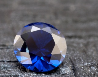 Match These Cold, Fall Months to Their Birthstones