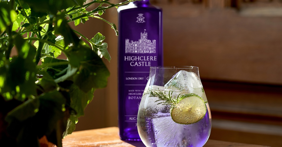 5 Highclere Castle Gin Cocktails a La "Downton Abbey" Dailybreak