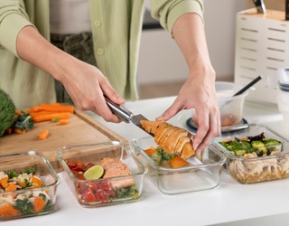 7 Simple Staples for Healthy Meal Prepping